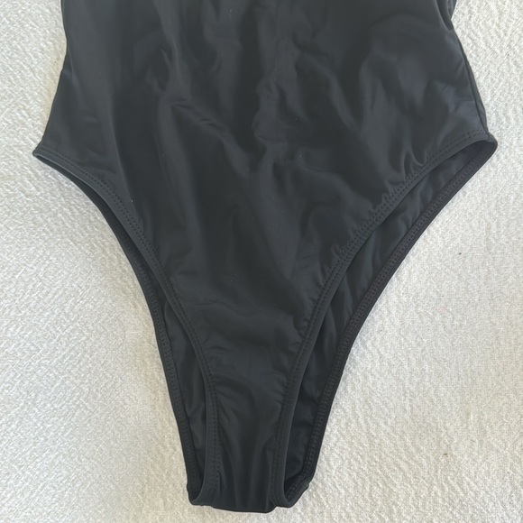 ViX by Paula Hermanny Nara One-Piece Swimsuit, Size Medium, BRAND NEW, $228 - Picture 9 of 12
